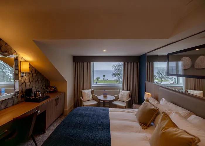 Premier Old Largs Hotels for Nostalgic Escapes