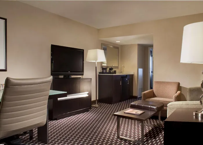 Top Hotels in Houston Medical Center Area